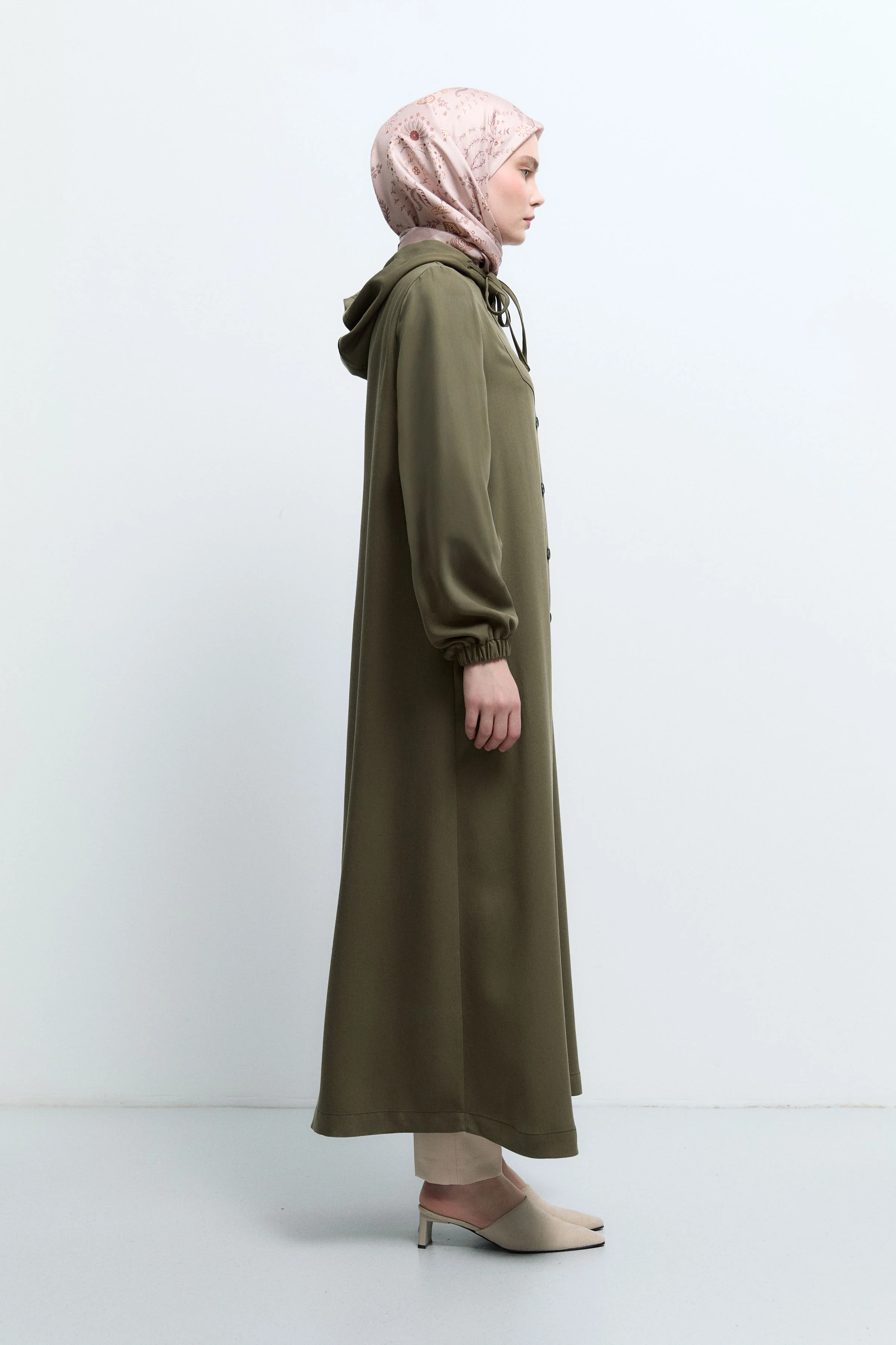 Abaya avec capuche - Kaki - Image 4
