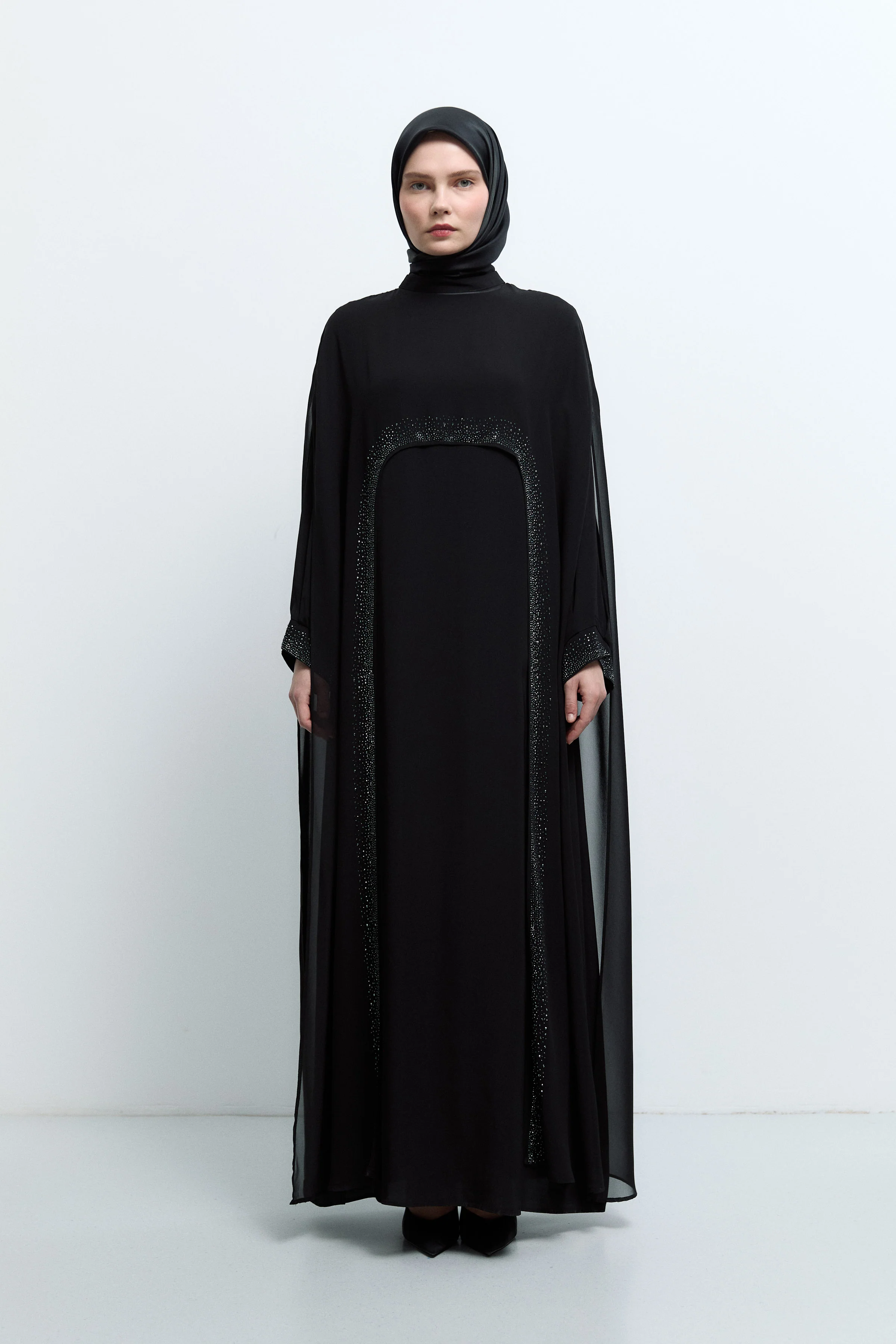 Abaya avec détails en strass - Noir - Image 4