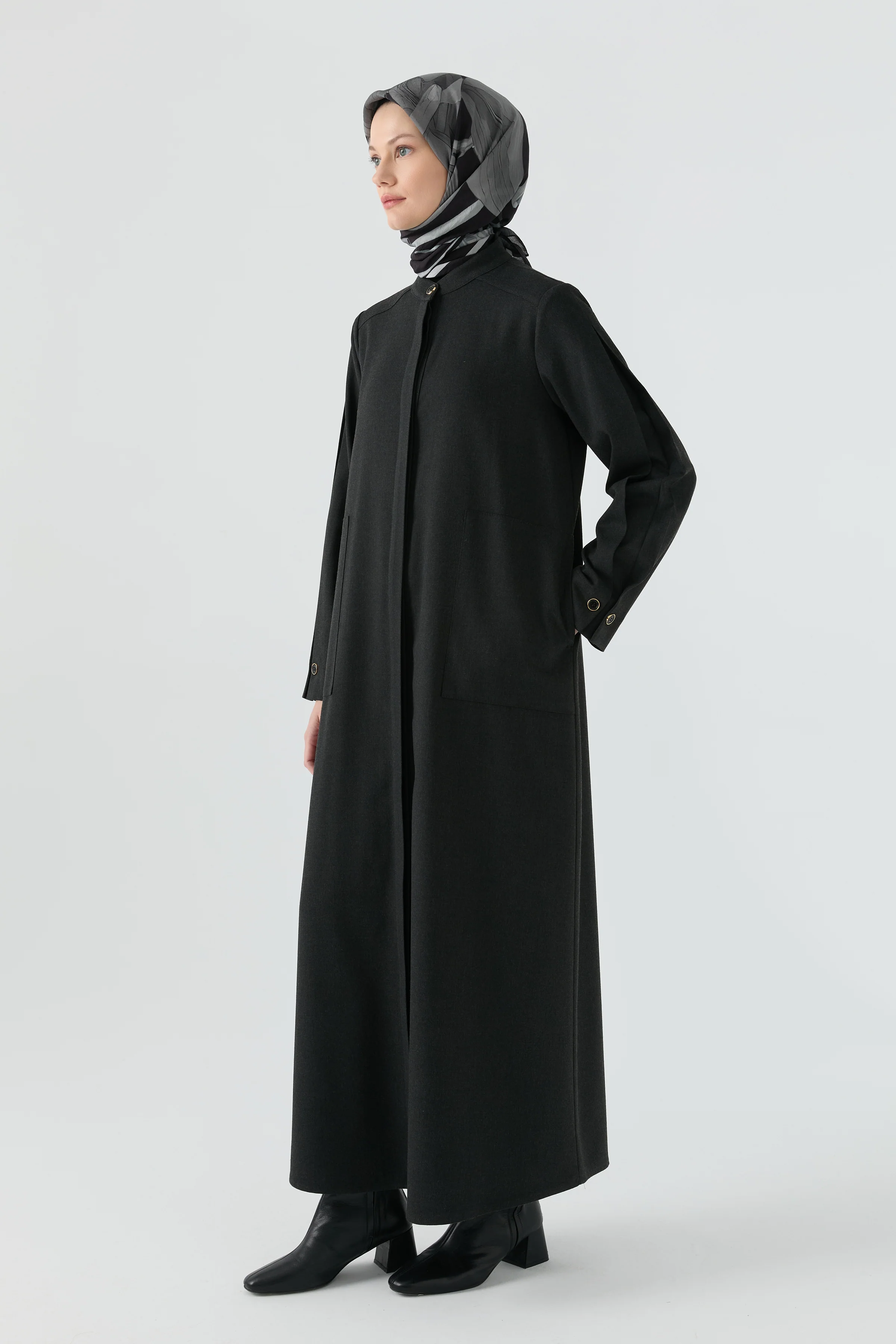 Abaya avec poches carrées - Anthracite - Image 4
