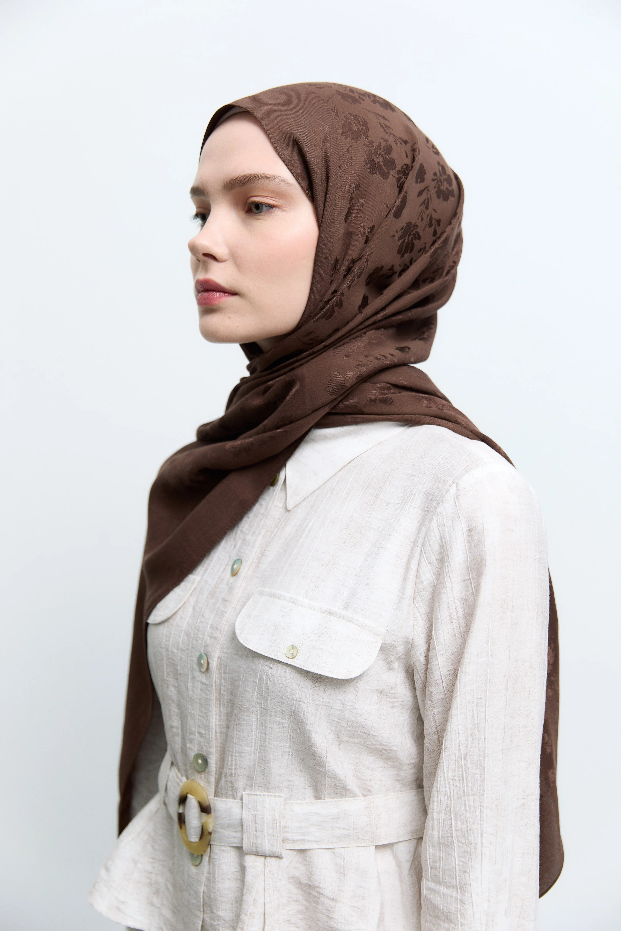 Châle Bera en jacquard naturel - Café - Image 3