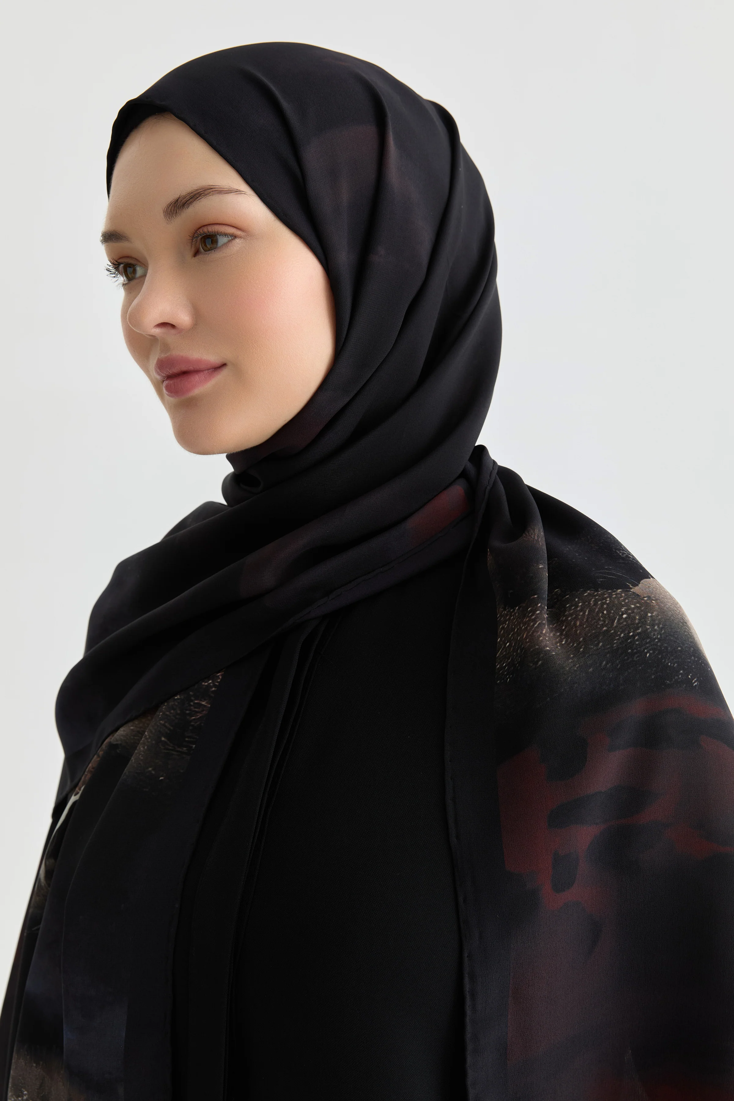 Châle en crêpe de soie Maren - Bordeaux - Image 3