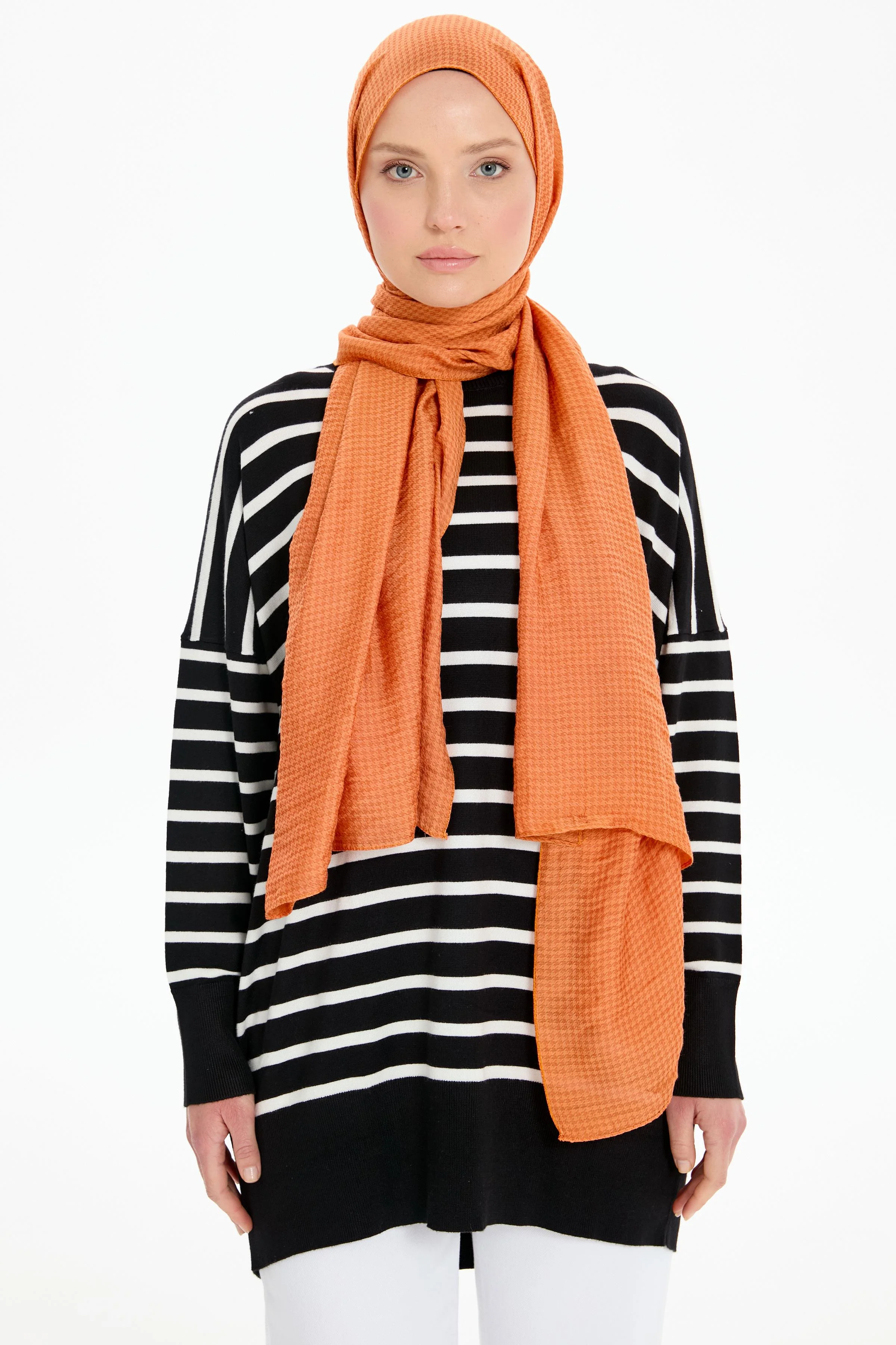 Châle en viscose jacquard - Tabac - Image 4