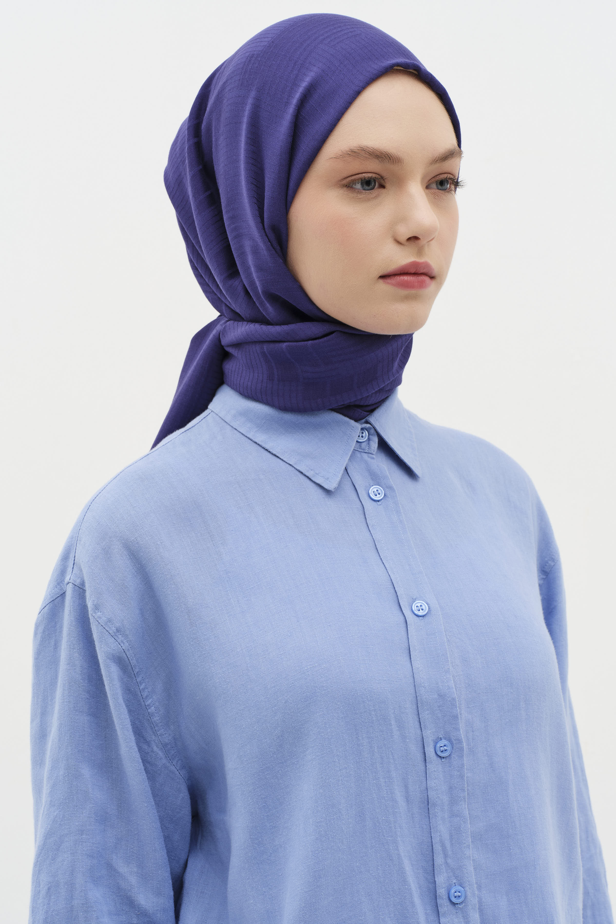 Châle naturel à motifs mixtes - Blue marine - Image 3