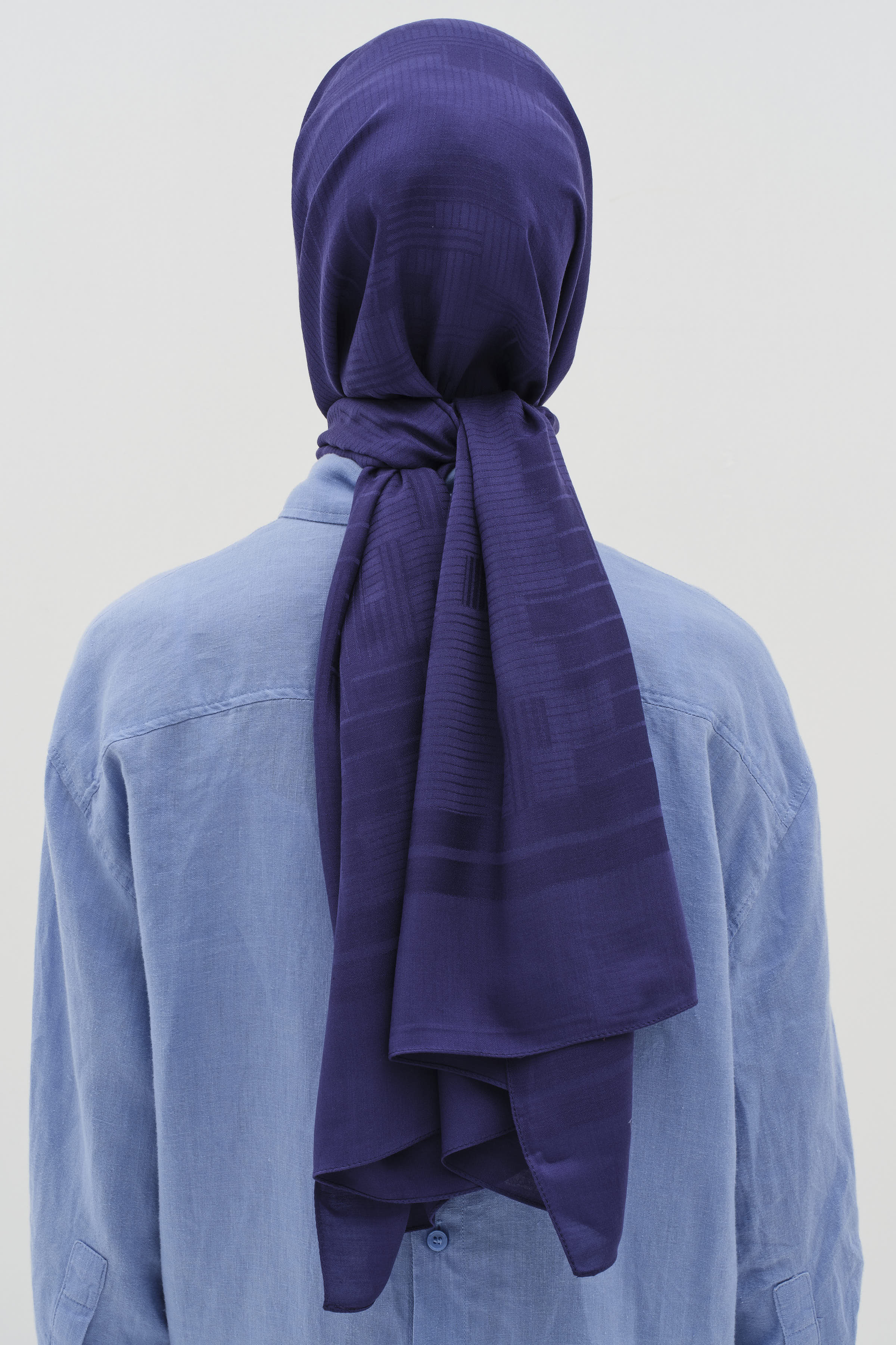 Châle naturel à motifs mixtes - Blue marine - Image 4