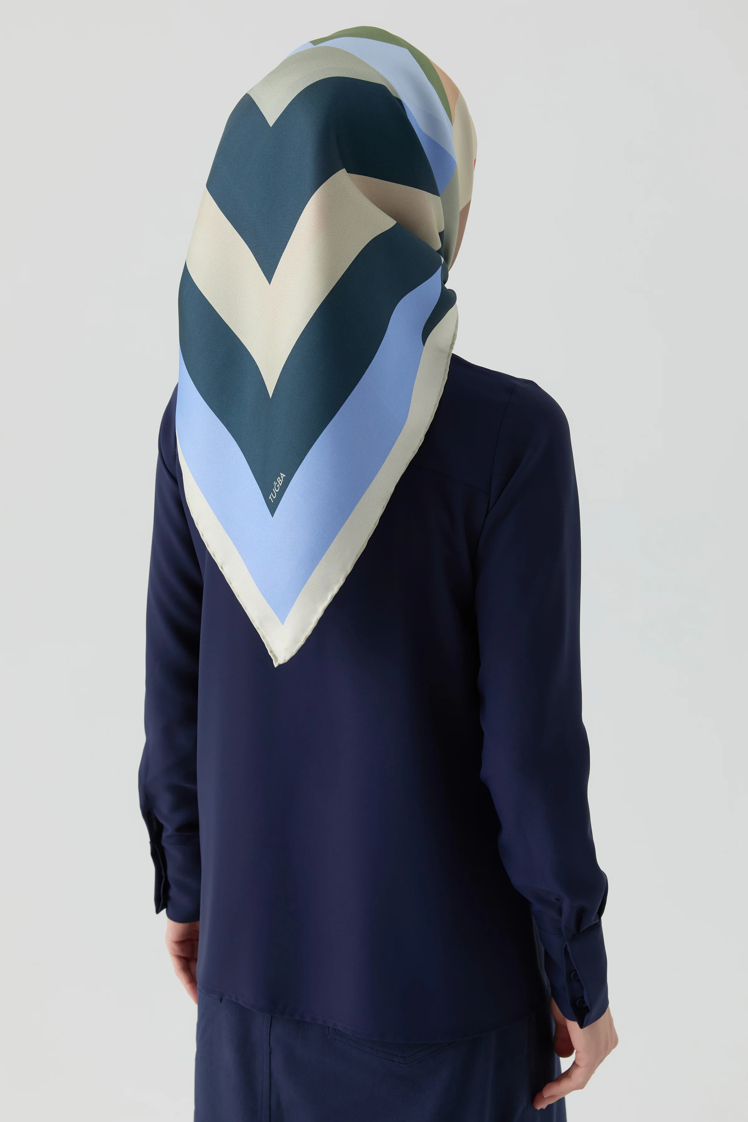 Chemise basique à patte de boutonnage cachée - Blue marine - Image 4