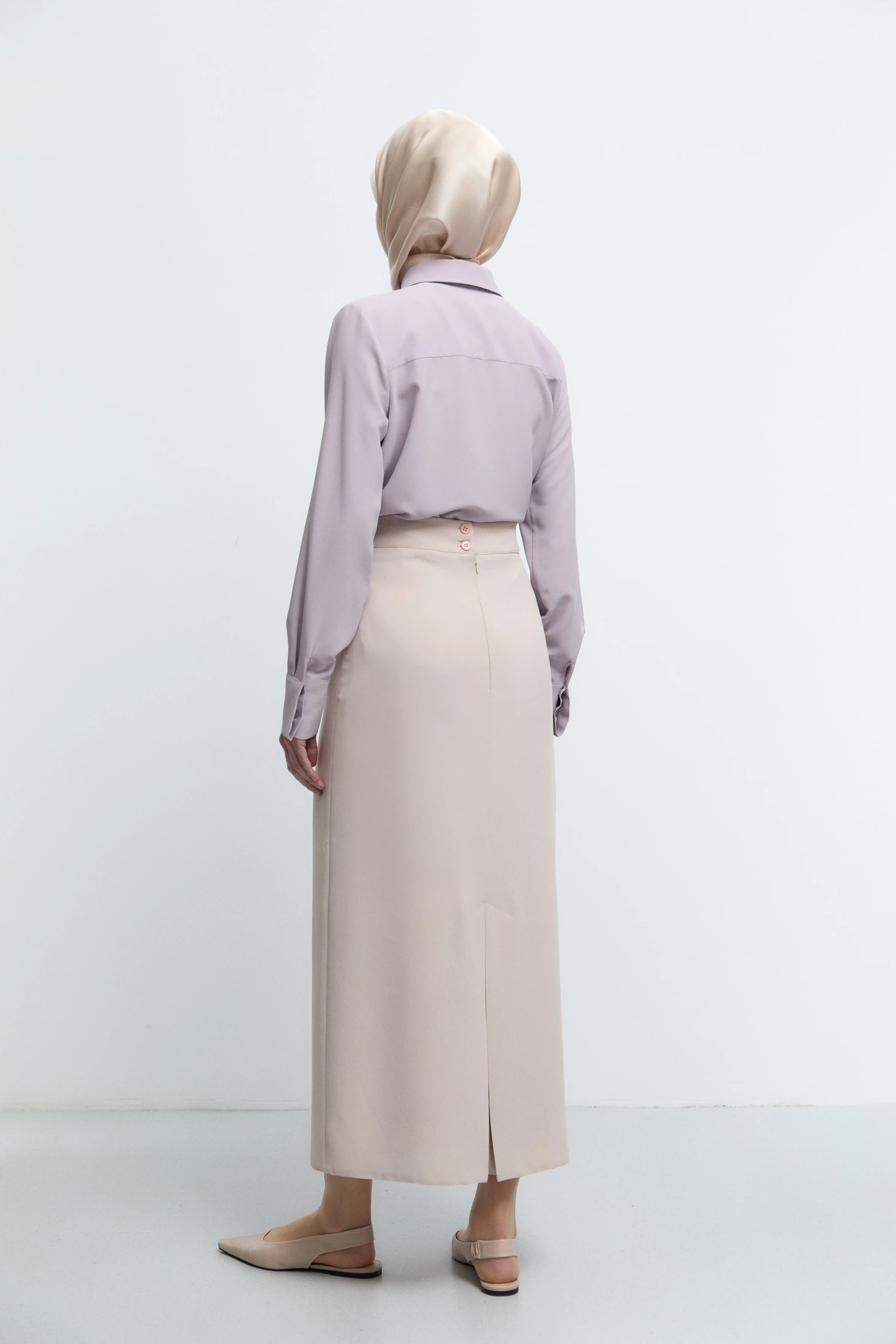 Jupe fendue avec détail structuré - Beige - Image 4