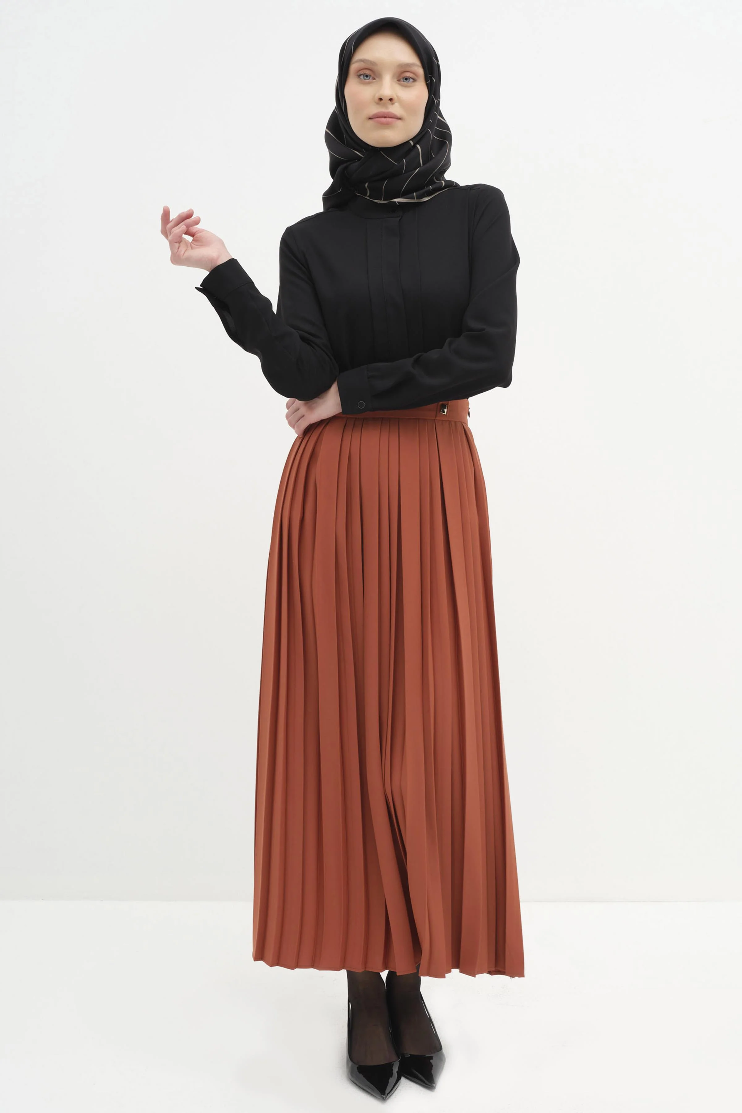 Jupe plissée avec accessoires en métal - Café léger - Image 4