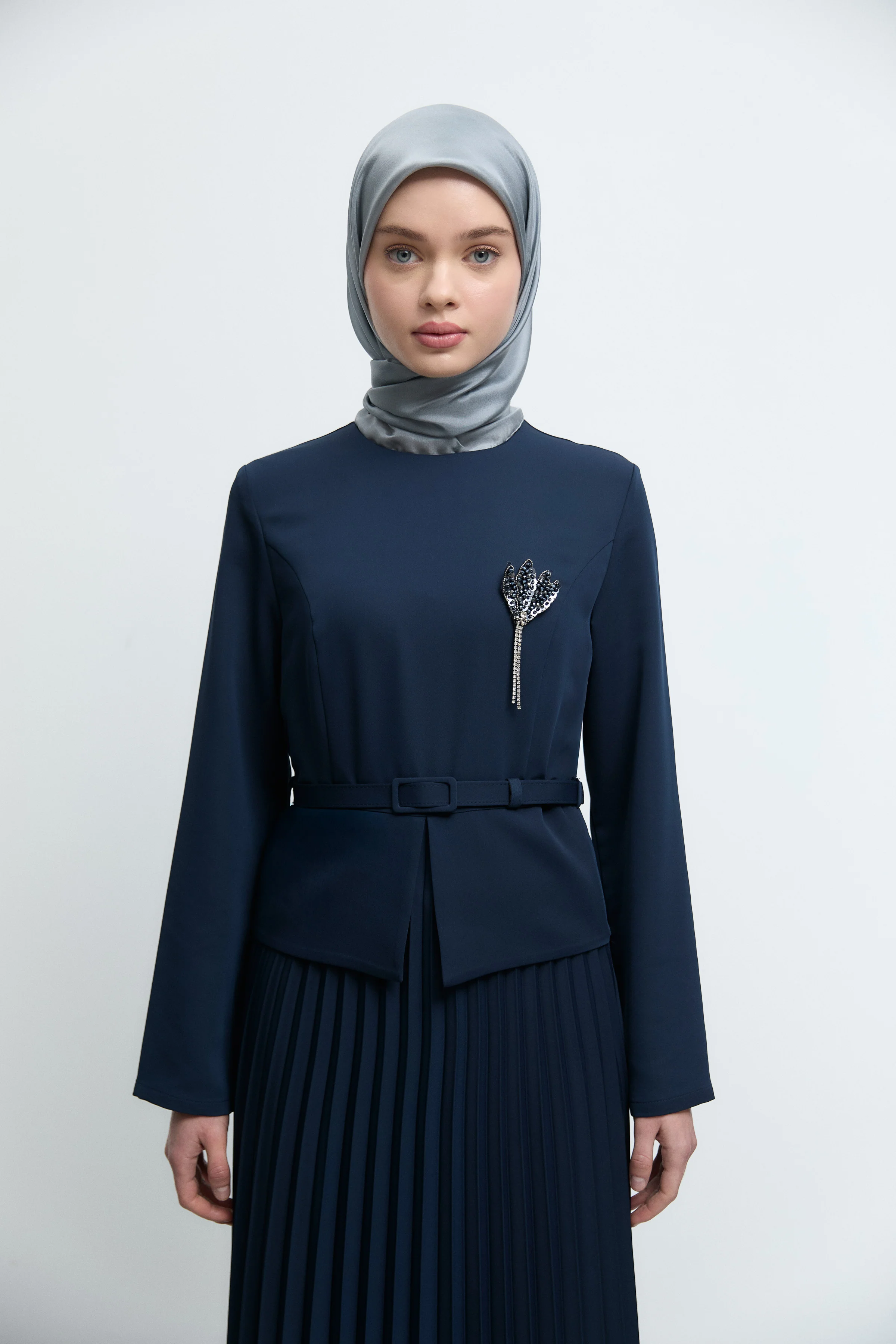 Robe à détail ceinturé - Blue marine - Image 3