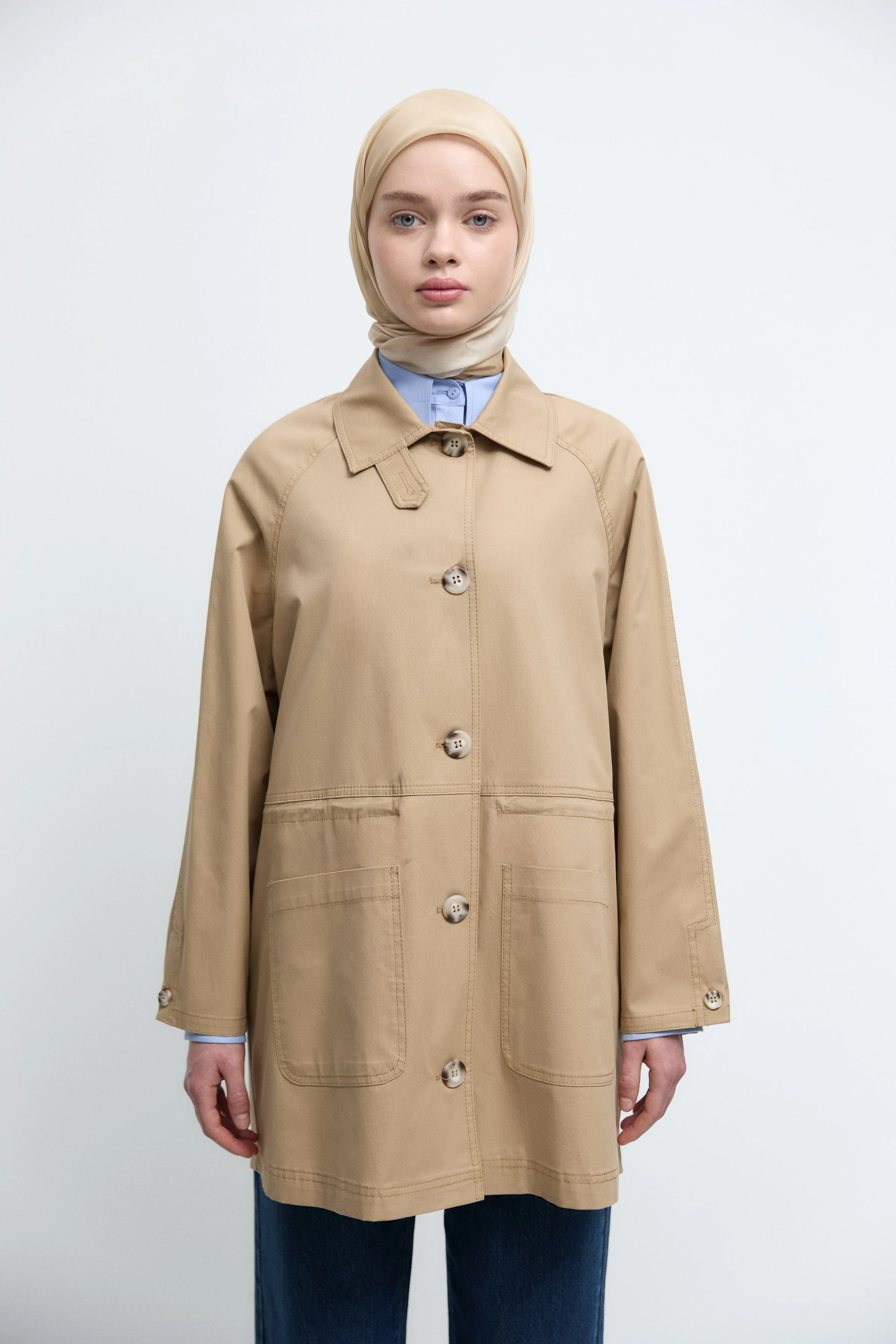 Trench-coat à grandes poches sur le devant - Beige - Image 4