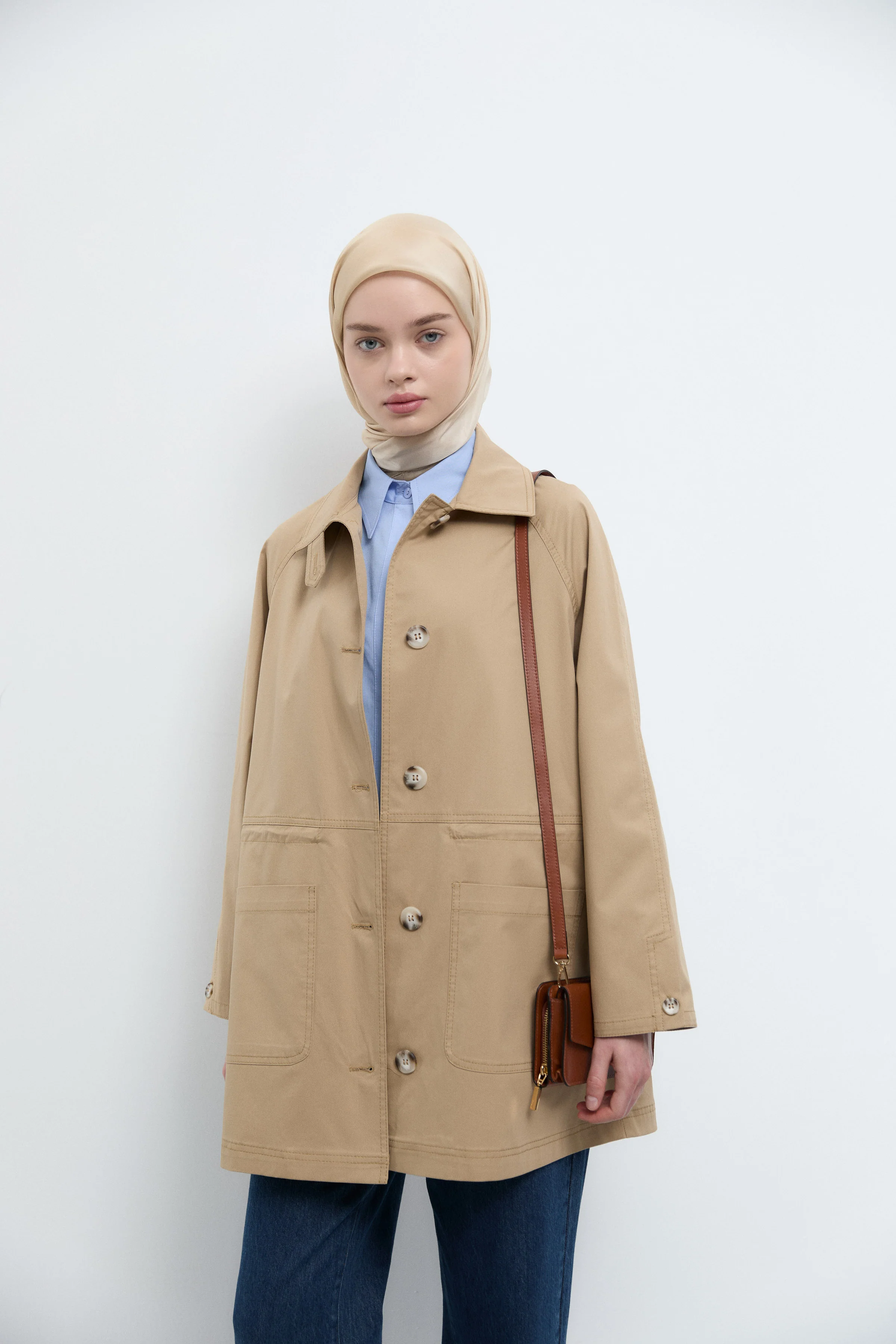 Trench-coat à grandes poches sur le devant - Beige - Image 5