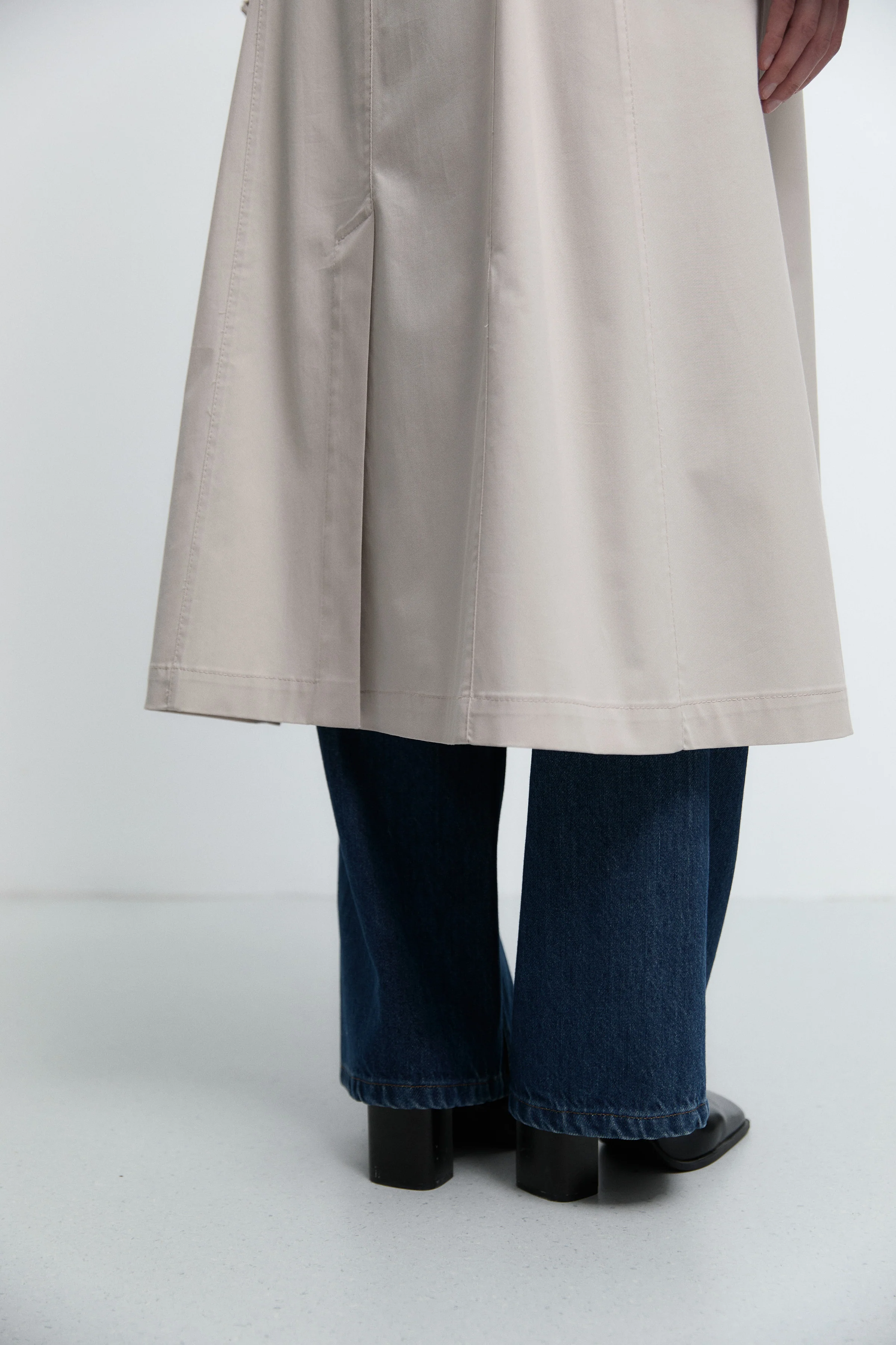 Trench-coat à manches ceinturées - Grége clair - Image 6