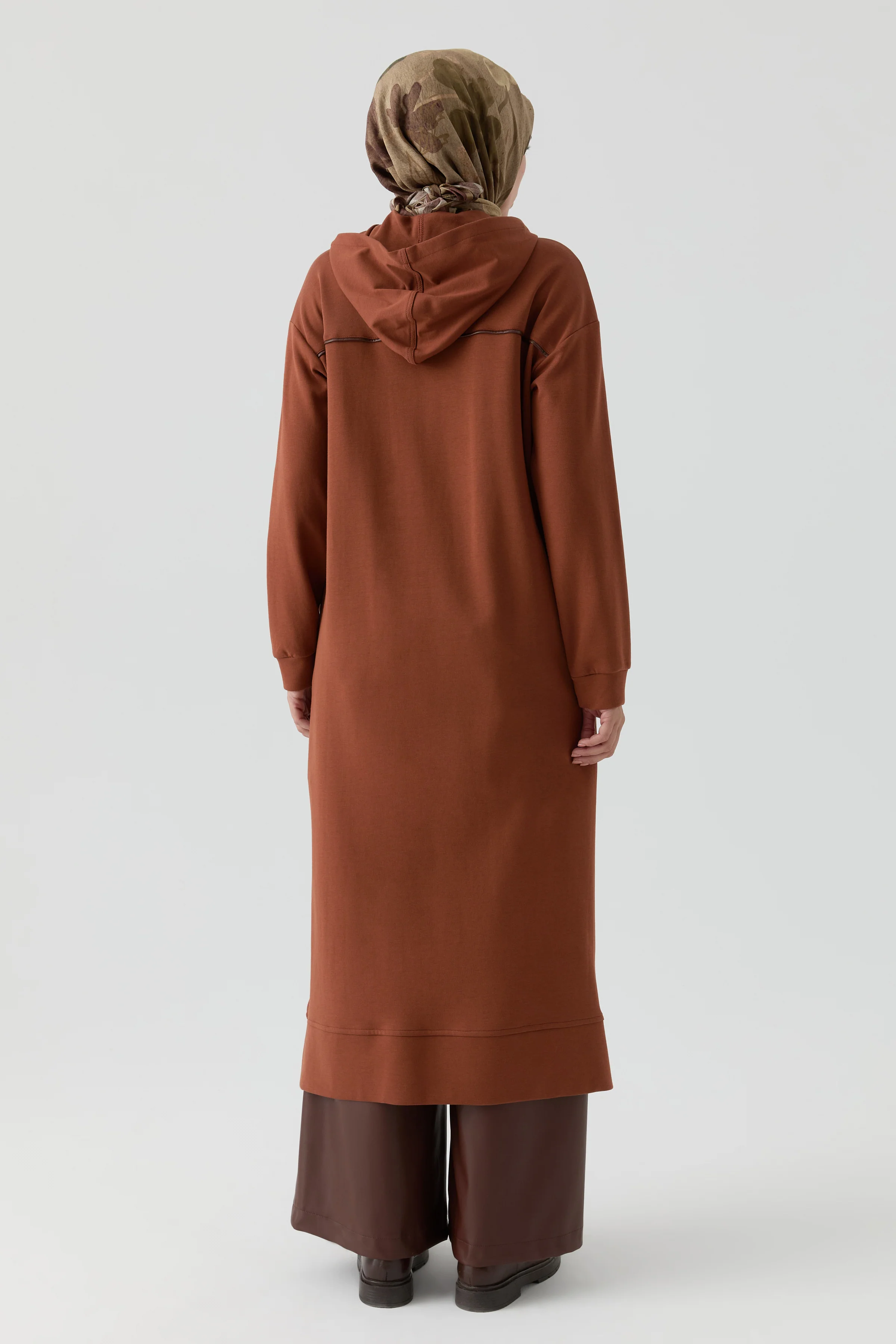 Trench en tricot avec passepoil en cuir - Café - Image 5