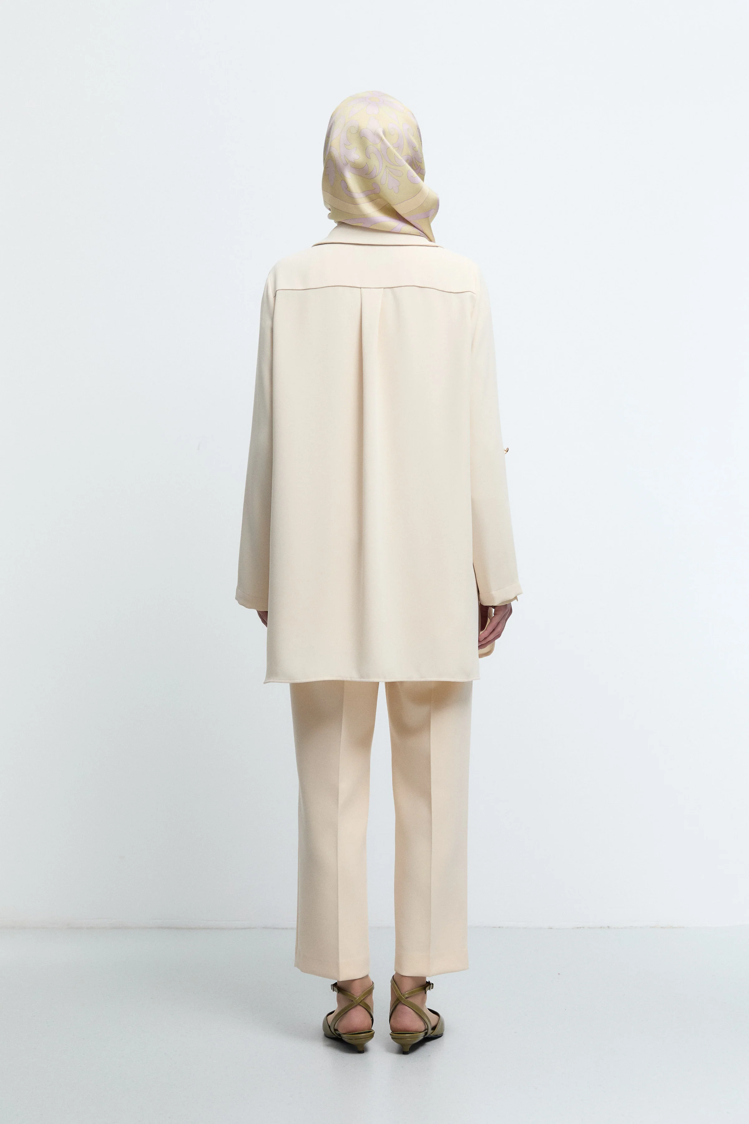 Veste à boutons - Écru - Image 5