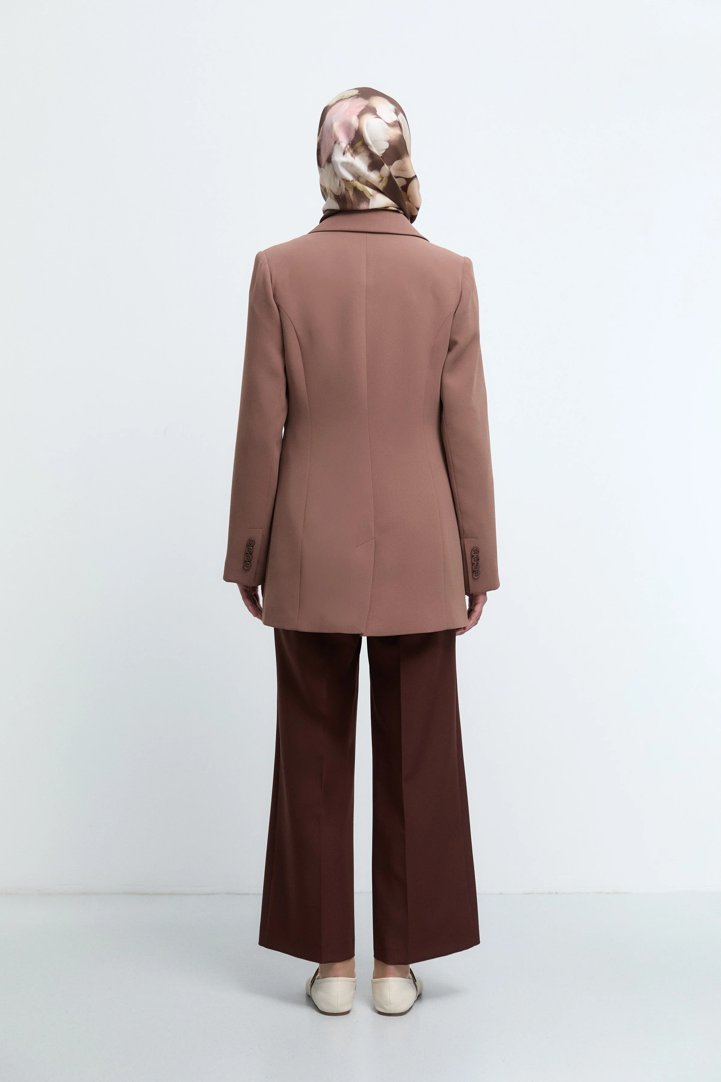 Veste basique croisée - Noisette - Image 6